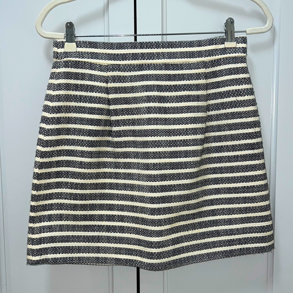 Tweed mini skirt